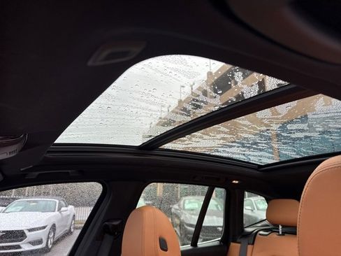 Used 2024 BMW X3 sDrive30i w/ Premium Package w/ZPA image 12