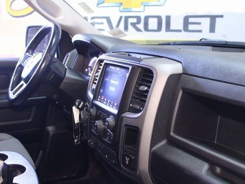 Used 2021 RAM 1500 Express w/ Wheel & Sound Group image 10