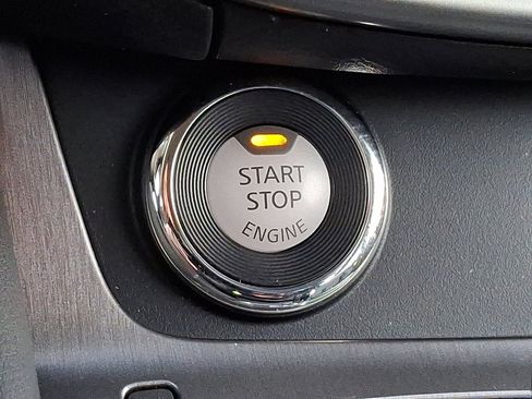 Certified 2023 Nissan Murano SV image 22