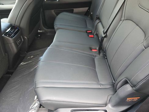 New 2026 INFINITI QX60 Luxe w/ Cargo Package FWD image 16