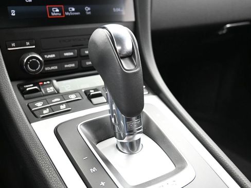 Certified 2025 Porsche 718 Boxster image 23