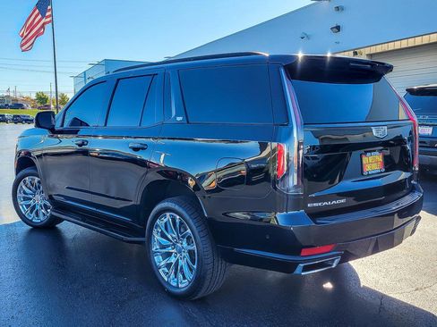 Certified 2023 Cadillac Escalade Premium Luxury w/ LPO, Radiant Package image 7