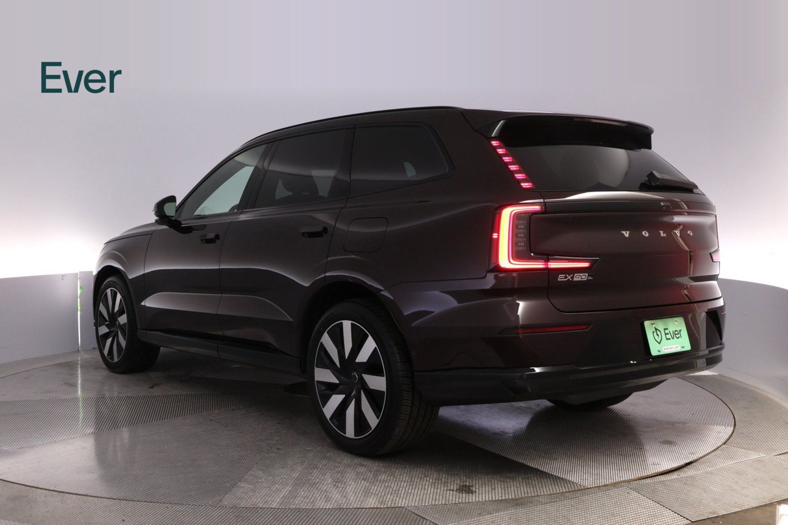 Used 2025 Volvo EX90 Ultra AWD/4WD image 17