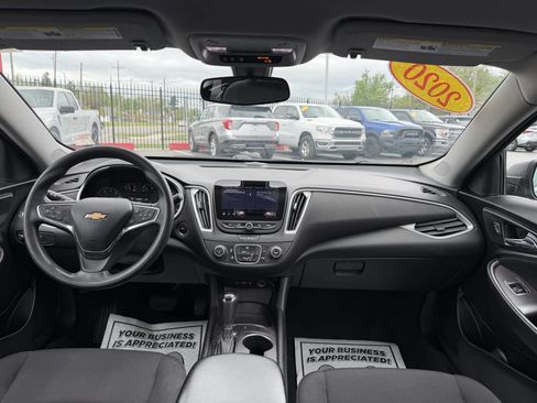 Used 2020 Chevrolet Malibu LS FWD image 19