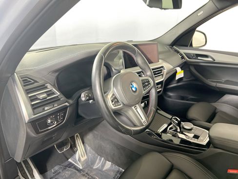 Used 2023 BMW X3 M40i w/ Premium Package image 9