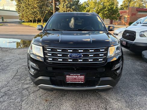 Used 2016 Ford Explorer Limited w/ Equipment Group 301A AWD/4WD image 12