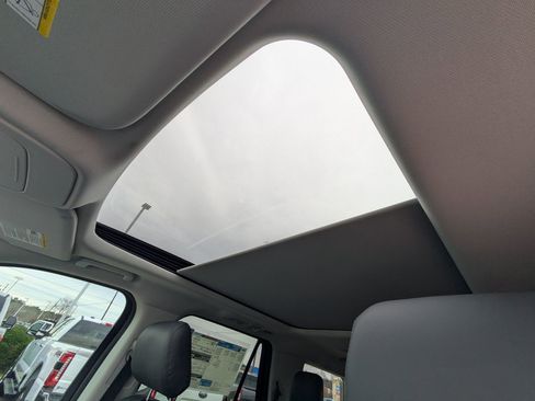 New 2026 Ford Expedition Active image 29