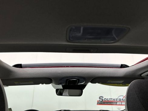 Used 2023 Hyundai Elantra Limited image 20