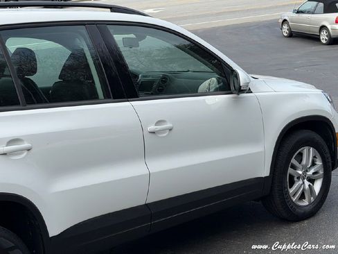 Used 2017 Volkswagen Tiguan S AWD/4WD image 39