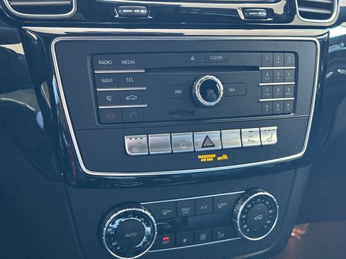 Used 2017 Mercedes-Benz GLE 350 4MATIC image 21