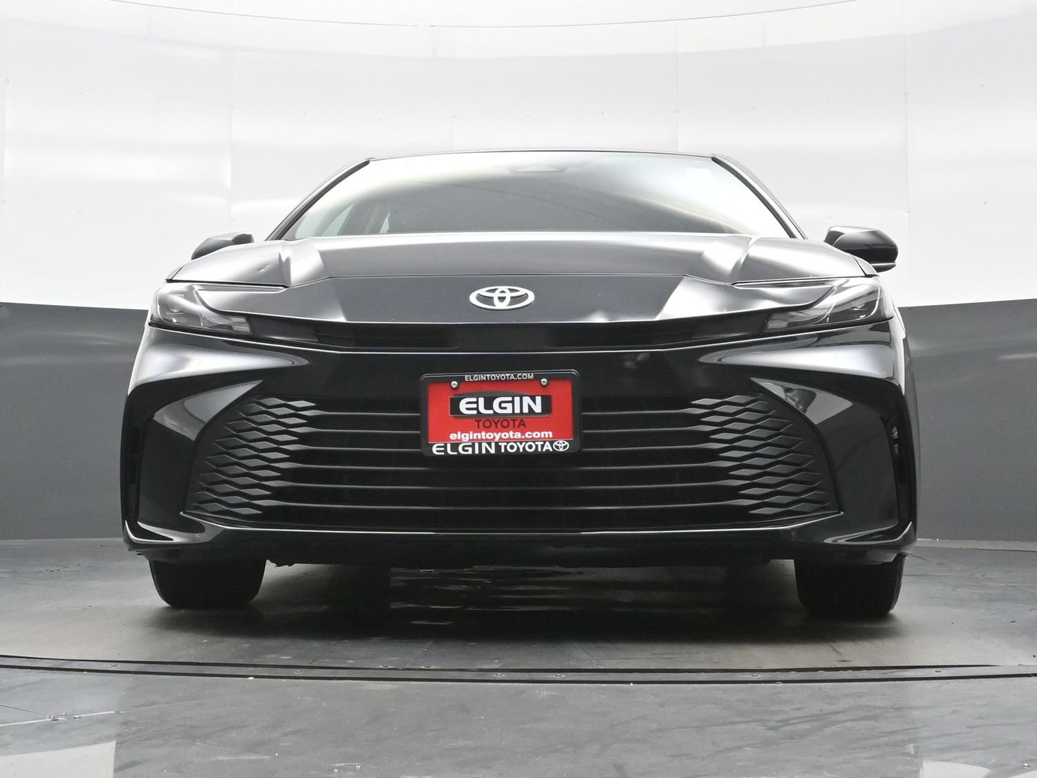Used 2025 Toyota Camry LE FWD image 27