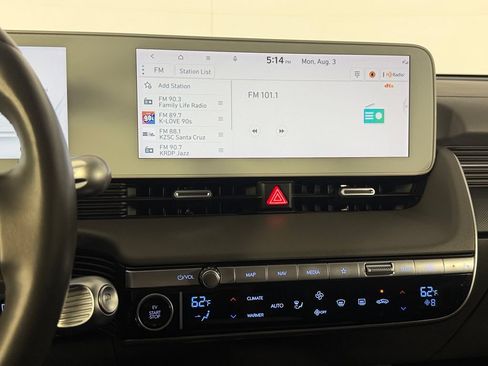 Used 2024 Hyundai Ioniq 5 SEL RWD image 23