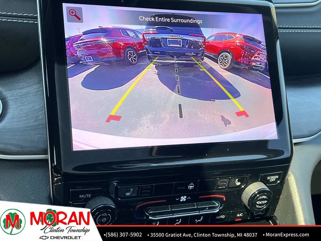 Used 2023 Jeep Grand Cherokee Limited AWD/4WD image 23