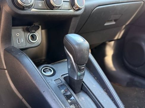 Used 2024 Nissan Kicks S image 20