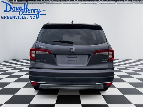 Used 2019 Honda Pilot Elite image 4