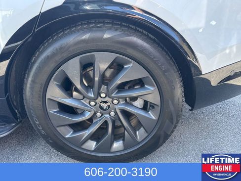 Used 2023 Land Rover Discovery S R-Dynamic AWD/4WD image 10