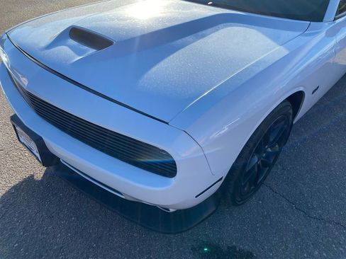 Used 2022 Dodge Challenger GT image 18