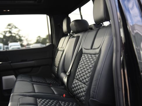 New 2025 Ford F150 Lariat w/ Equipment Group 502A High image 40