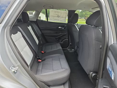 New 2026 Chevrolet Trax LS w/ LS Convenience Package FWD image 26