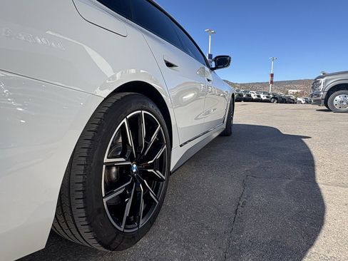 Used 2022 BMW M440i xDrive Gran Coupe w/ Premium Package image 11