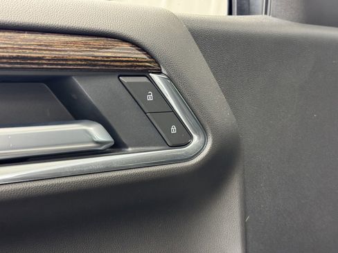 New 2026 GMC Sierra 1500 SLE image 10