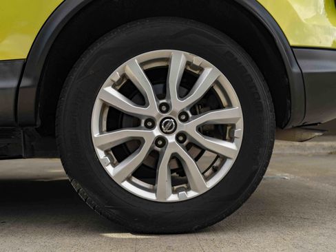 Used 2020 Nissan Rogue Sport S w/ Appearance Package FWD image 15