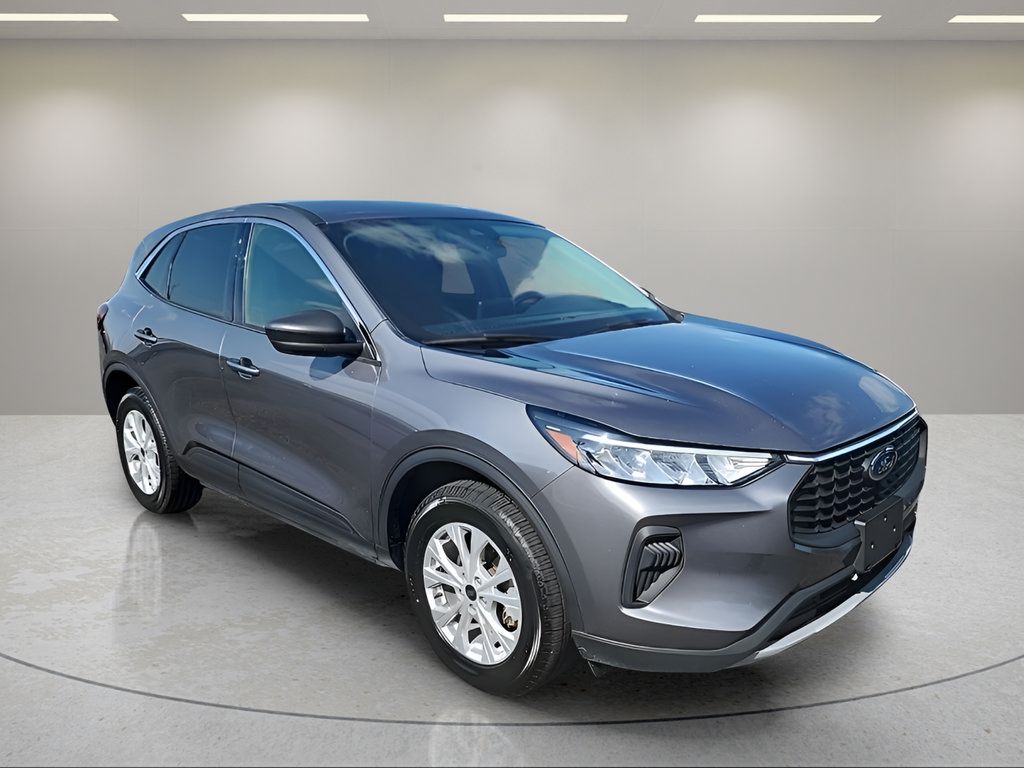 Certified 2024 Ford Escape Active AWD/4WD image 1
