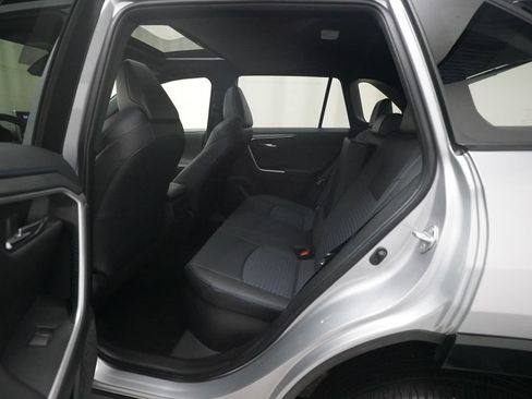 Used 2022 Toyota RAV4 XSE w/ XSE Grade Weather Package AWD/4WD image 16