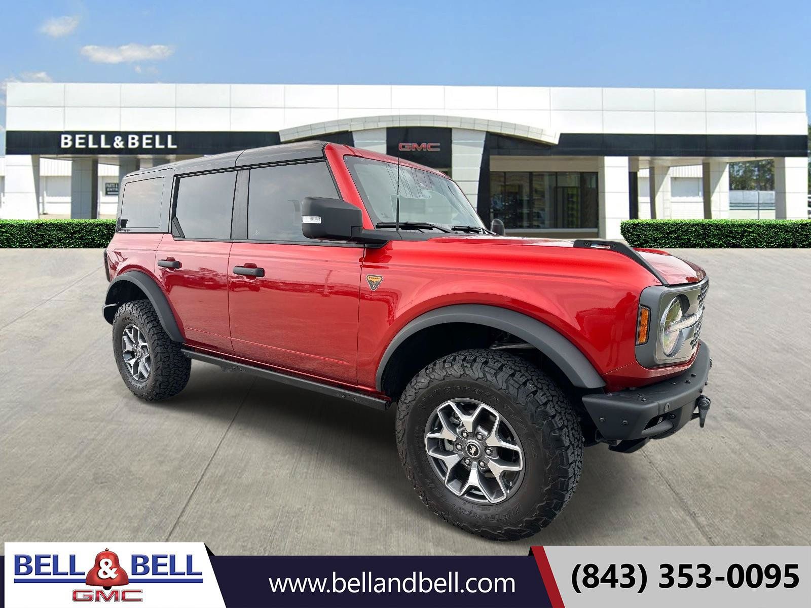 Used 2024 Ford Bronco Badlands AWD/4WD image 1