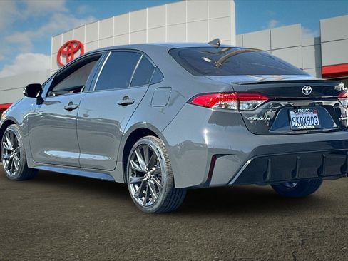 Certified 2024 Toyota Corolla SE FWD image 5