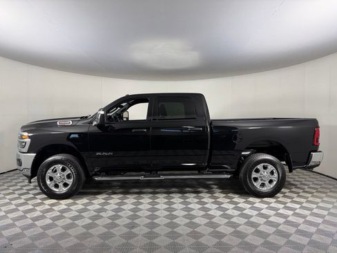 Used 2026 RAM 2500 Big Horn AWD/4WD image 10