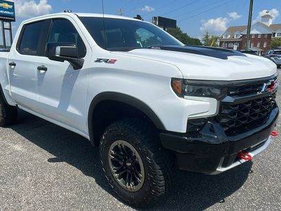 New 2025 Chevrolet Silverado 1500 ZR2 w/ Technology Package