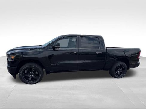 Used 2023 RAM 1500 Big Horn AWD/4WD image 3