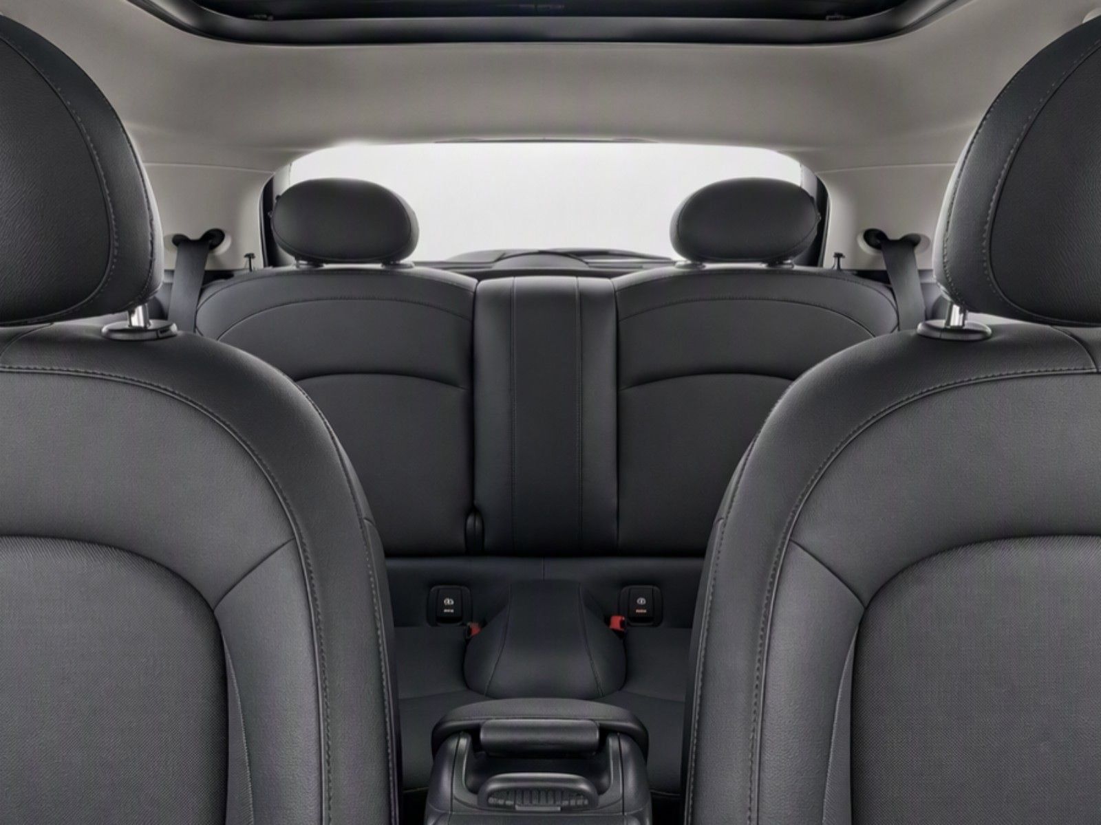 Used 2019 MINI Cooper 2-Door Hardtop w/ Storage Package FWD image 17