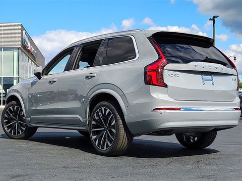 New 2026 Volvo XC90 B6 Plus image 4