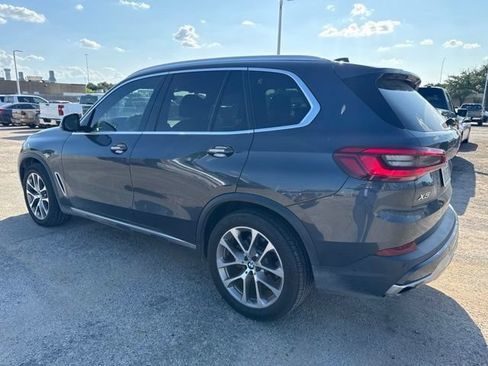 Used 2019 BMW X5 xDrive40i w/ Executive Package AWD/4WD image 4