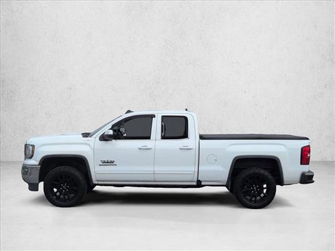 Used 2017 GMC Sierra 1500 SLE w/ SLE Value Package image 9