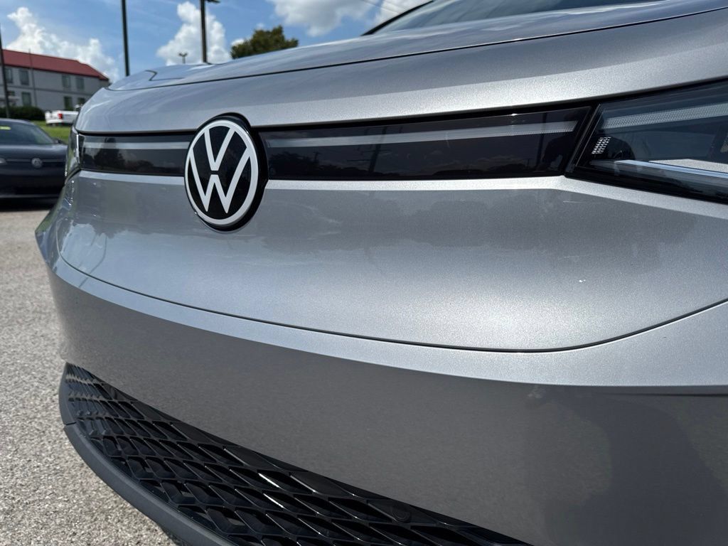 Used 2023 Volkswagen ID.4 S RWD image 10