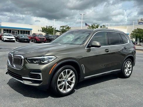Used 2022 BMW X5 sDrive40i w/ Luxury Seating Package RWD image 4