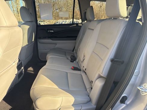 Used 2021 Honda Pilot Special Edition image 39