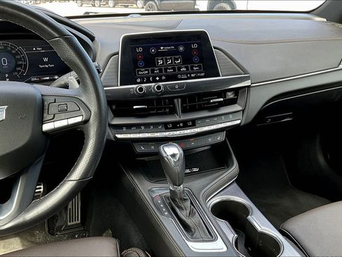 Used 2023 Cadillac CT4 Sport w/ Technology Package image 8