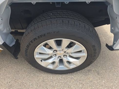 Used 2023 Chevrolet Silverado 1500 Custom RWD image 11