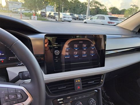 New 2026 Volkswagen Taos S image 8