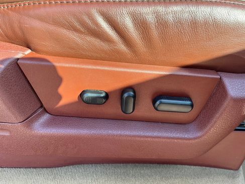 Used 2013 Ford F150 King Ranch w/ King Ranch Luxury Pkg image 40