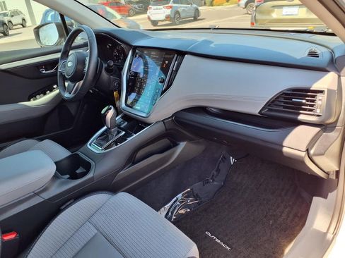Certified 2025 Subaru Outback Premium w/ Popular Package #1A image 18