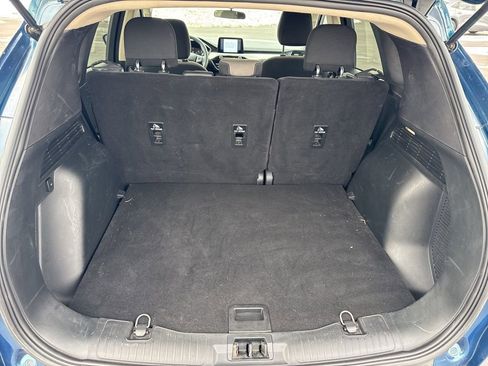 Used 2020 Ford Escape SE image 7