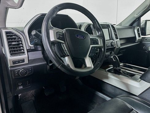 Used 2017 Ford F150 Lariat image 9