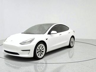 Used 2022 Tesla Model 3 Standard Range RWD video 1