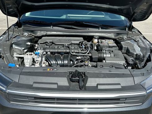 New 2025 Kia K4 LXS image 27