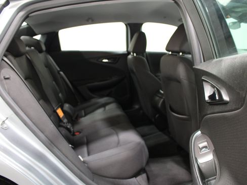 Used 2023 Chevrolet Malibu LS FWD image 23